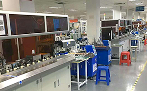 自動(dòng)包銅箔機(jī)、包銅箔、usb包銅箔、數(shù)據(jù)線包銅箔